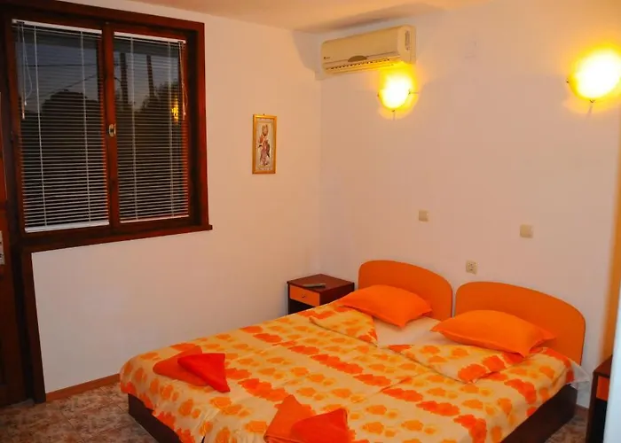 - Slavi Gasthof Velika